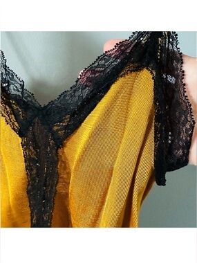 Zara | Lace Knit Slip Top